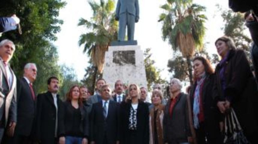 Chp&rsquo;liler İsmet İn&ouml;n&uuml;&rsquo;y&uuml; Andı