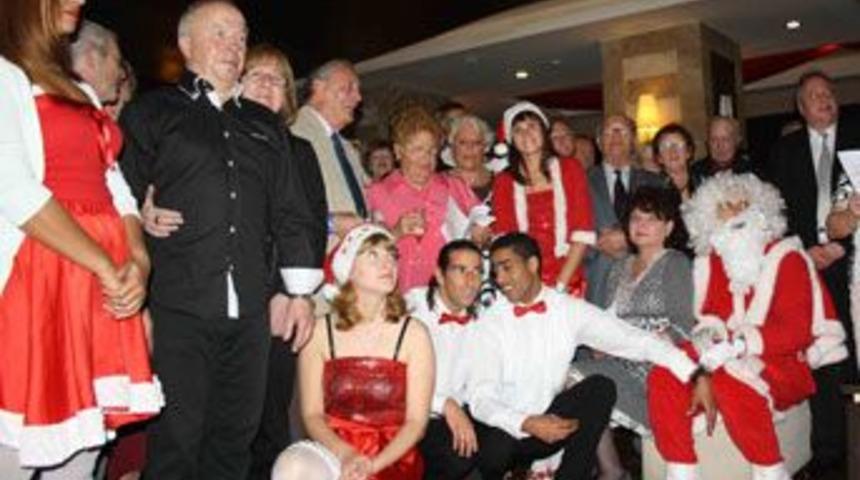 Turistlere Noel kutlaması