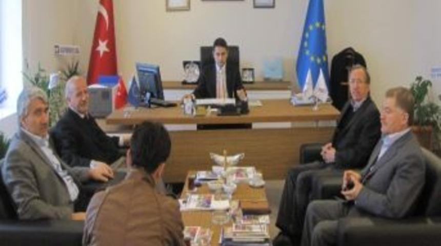 Başkan Durmuş Tkdk'yi Ziyaret Etti