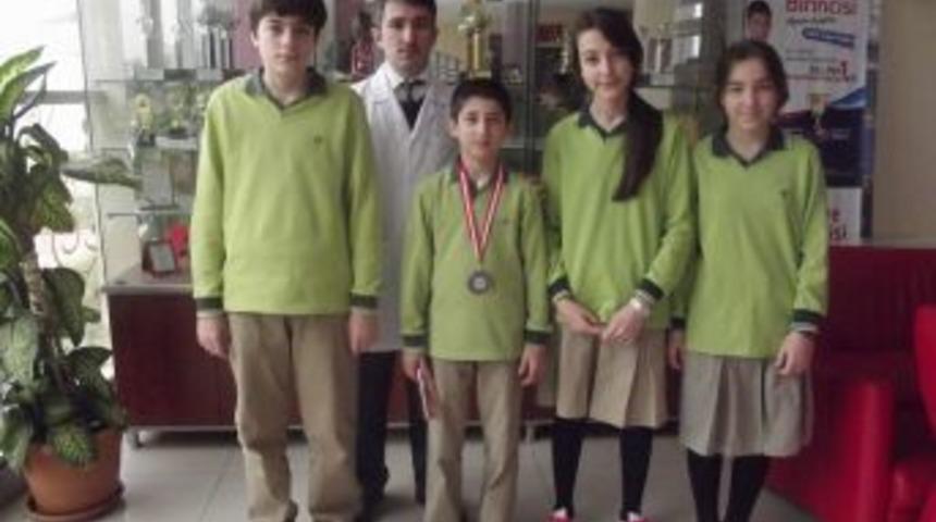 &Ouml;zel İrem &Ouml;ğrencileri, Proje Yarışmasından Bronz Madalya Ile D&ouml;nd&uuml;