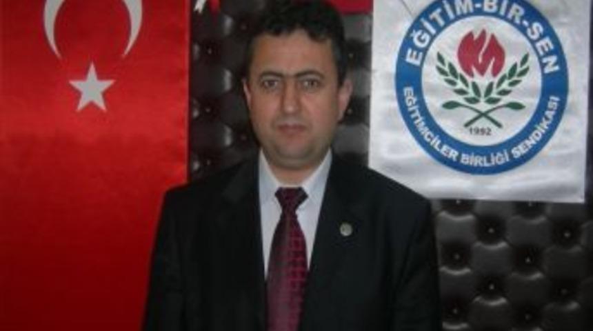 Eğitim-bir-sen Şube Başkanı Kamil U&ccedil;an: