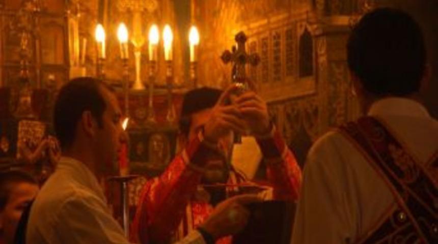 Diyarbakır Meryem Ana Kilisesi'nde Noel Ayini Yapıldı