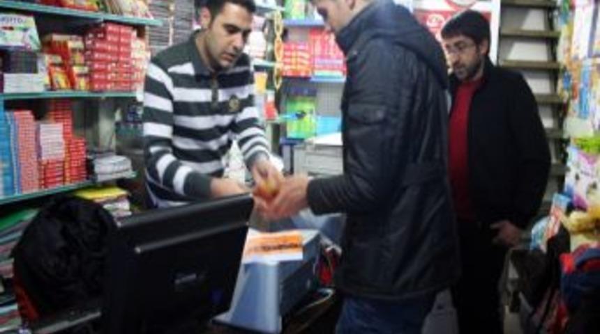 &lsquo;a&ccedil;ık &Ouml;ğretim Sınavları Y&uuml;ksekova&rsquo;da Yapılsın&rsquo; Kampanyası