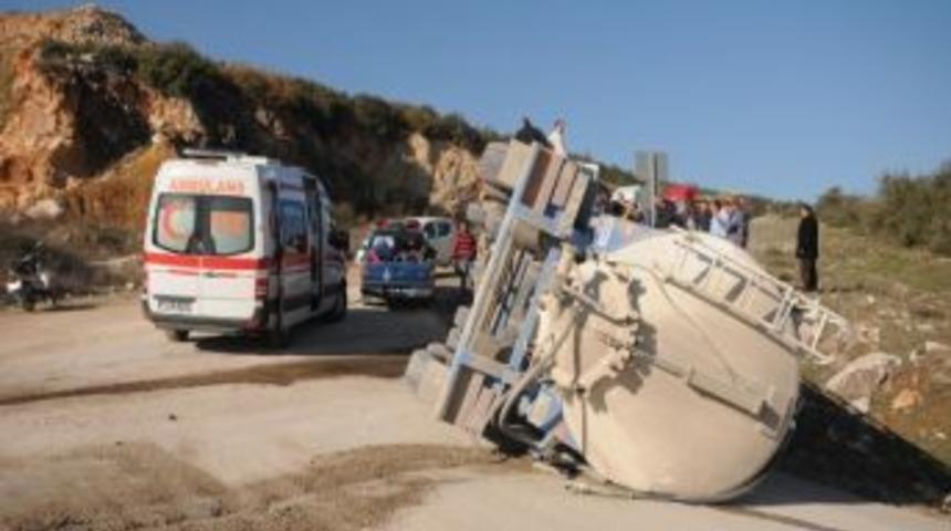 Devrilen Tırda Can Pazarı