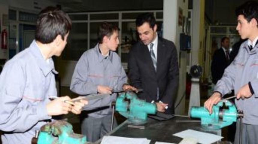 UKUB Başkanı &Ouml;zoğlu: Teknik Eğitim &Ouml;zendirilmeli