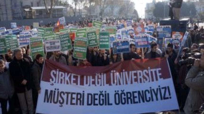 Beyazıt Meydanı&rsquo;nda Y&Ouml;K Protestosu