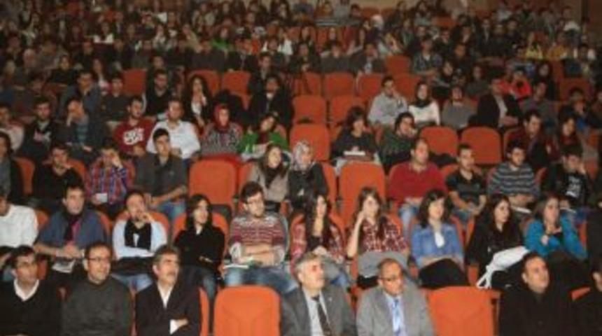 İnternet Ve Bilişim Olmadan Hi&ccedil;bir Şey Yapılamayacak