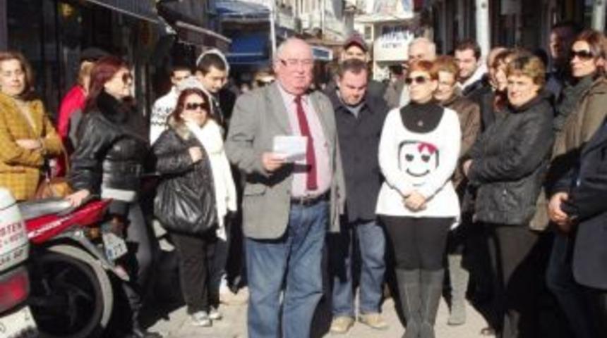 Ayvalık Chp Milli Şef &Ouml;n&ouml;n&uuml;&rsquo;y&uuml; Unutmadı