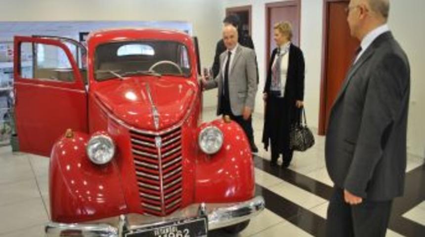 Kayseri&rsquo;de Milletvekilleri Otomotiv Sekt&ouml;r&uuml;n&uuml;n Sorunlarını Dinledi