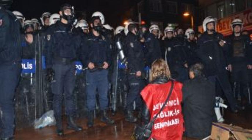 Protesto Arbedeye D&ouml;n&uuml;şt&uuml;, Eylemciler Gaz Ve Su Kullanılarak Dağıtıldı