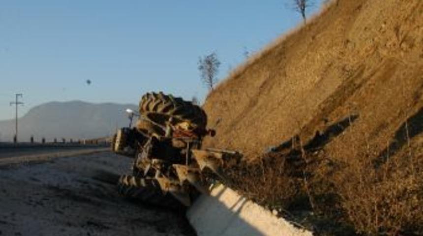 Karab&uuml;k&rsquo;te Trafik Kazası: 1 Yaralı