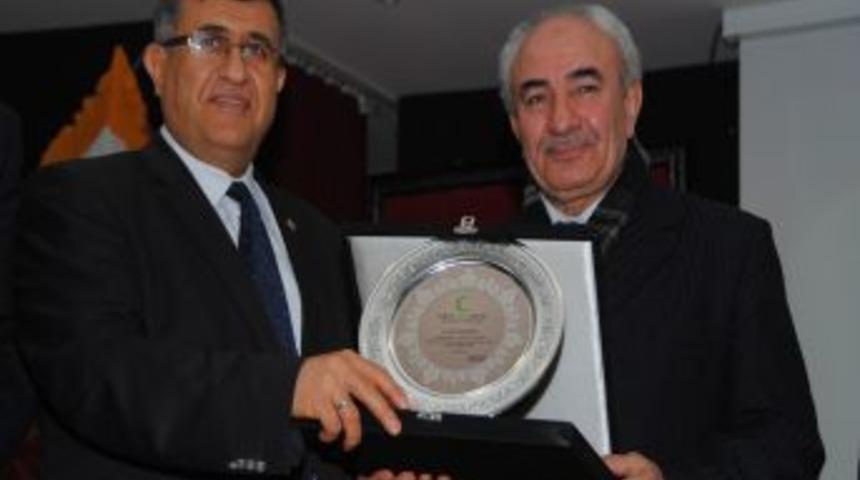 Vakkasoğlu: Sevgiyle Yetişen &Ccedil;ocuklar Kendilerini Ifade Etmede Zorluk &Ccedil;ekmiyor