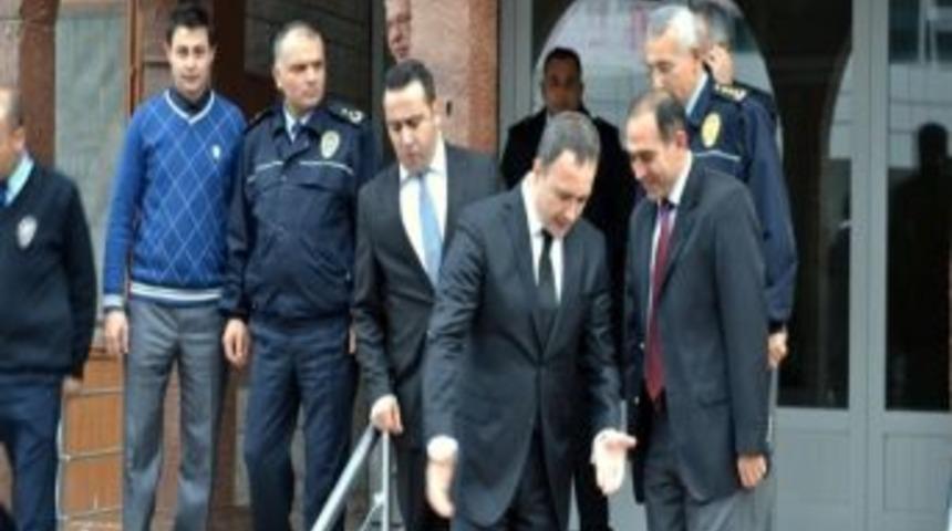 Nevşehir Emniyet M&uuml;d&uuml;r&uuml; Y&uuml;ksel&rsquo;den Kozaklı Belediyesine Ziyaret