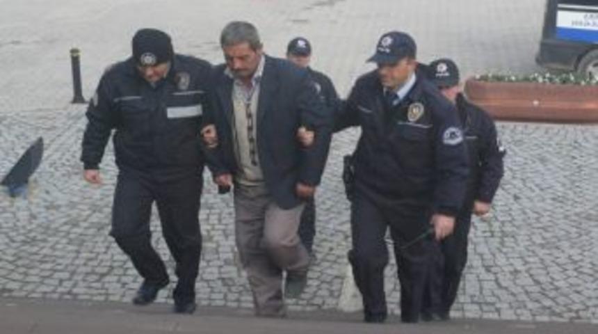 Hasmını Trakt&ouml;rle Ezen Kişi Tutuklandı
