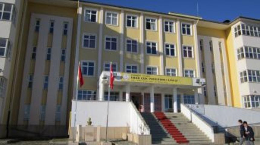 Eflani Lisesi'nde 3 Aydır Zil &Ccedil;almıyor