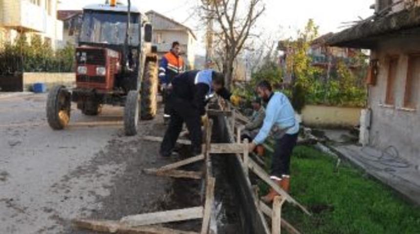 Başiskele Sultan Sokak'ta Perde Beton &Ccedil;alışması