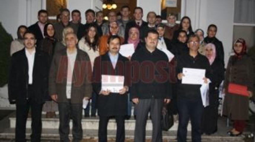 Osmanlı T&uuml;rk&ccedil;esi sertifikaları verildi