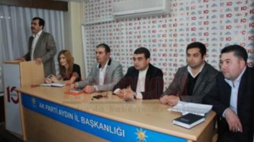 Erdem'den gen&ccedil;lere siyaset dersi