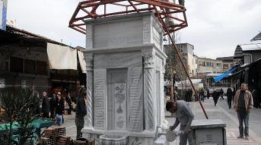 Geleneksel Mimariyle Mermerden &Ccedil;eşme Yapılıyor