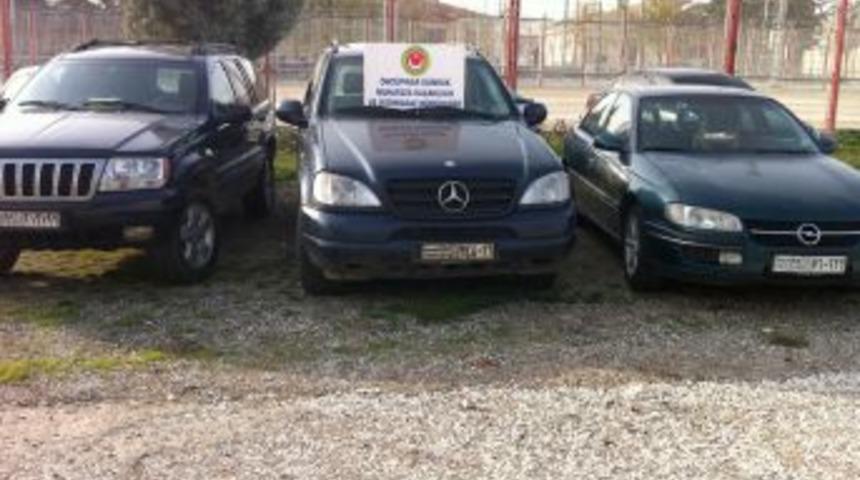 Suriye'deki Savaştan Faydalanıp L&uuml;ks Otomobil Ka&ccedil;ak&ccedil;ılığı Yapanlar Yakalandı