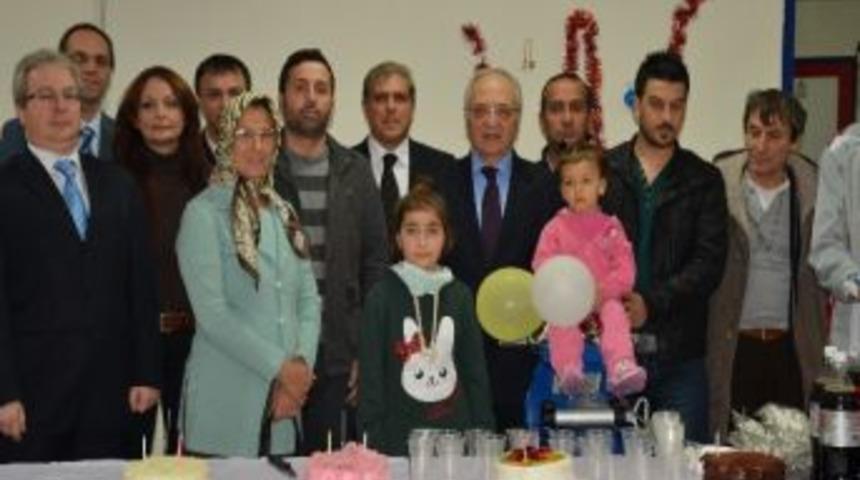K&uuml;&ccedil;&uuml;k Kalp Hastaları Yeni Yıl Kutlamasında Buluştu