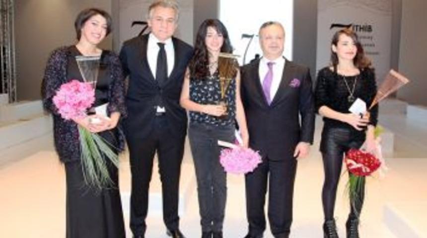 İTHİB Kumaş Tasarım Yarışması&rsquo;nda &Ouml;d&uuml;ller Sahiplerini Buldu