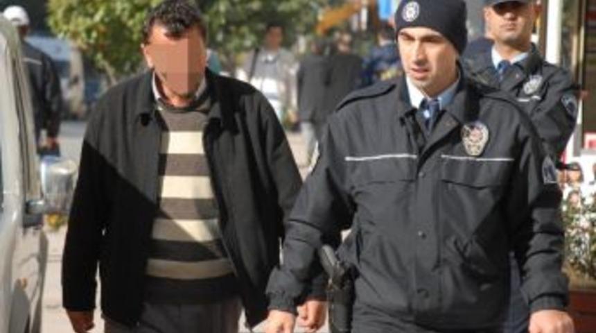 Silahla Yakalanan Şahıs Adliyeye Sevk Edildi