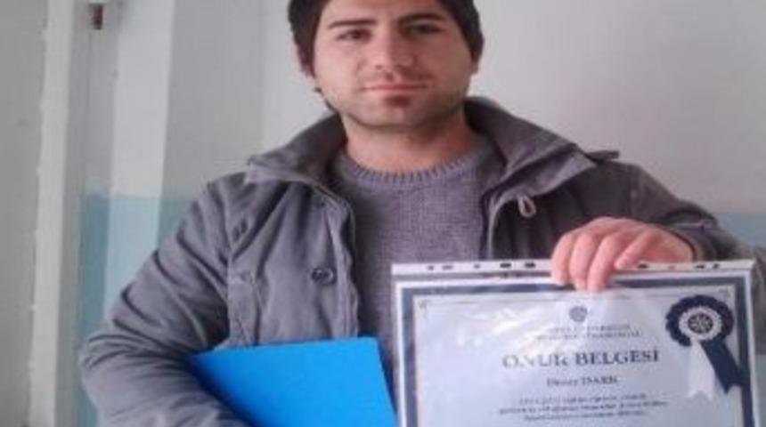 &Ccedil;myo'dan &Ouml;ğrencilerine Onur Belgesi