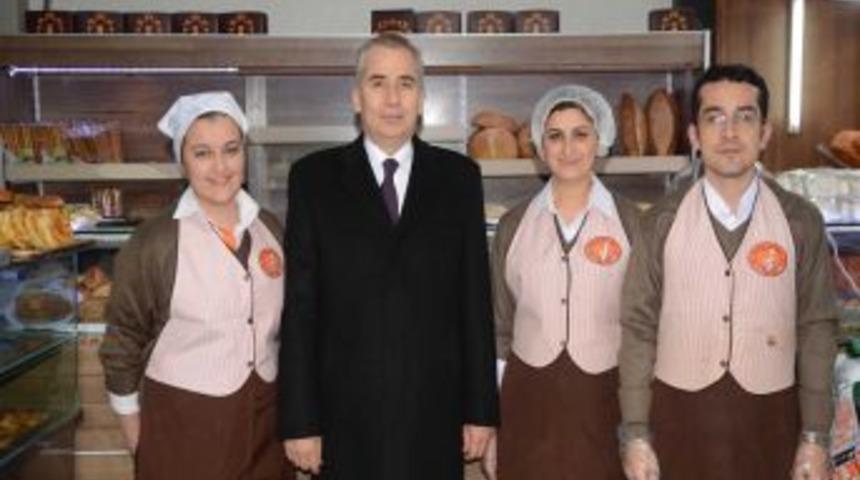 Denizli Belediye Başkanı Zolan Esnaf Ziyaretlerini Aksatmıyor