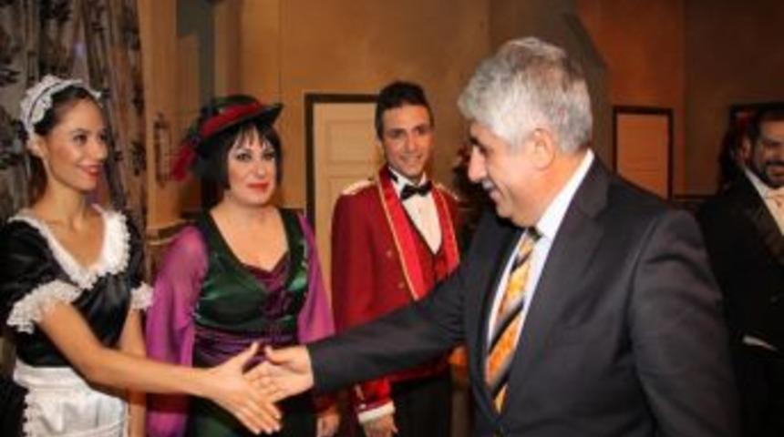 'bir Tenor Aranıyor' İlgi G&ouml;rd&uuml;