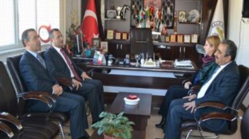 Vali Demir Kale İl&ccedil;esini Ziyaret Etti