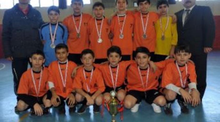 Trabzon&rsquo;da Futsal İlk&ouml;ğretim Okullar Arası İl Şampiyonası Sona Erdi