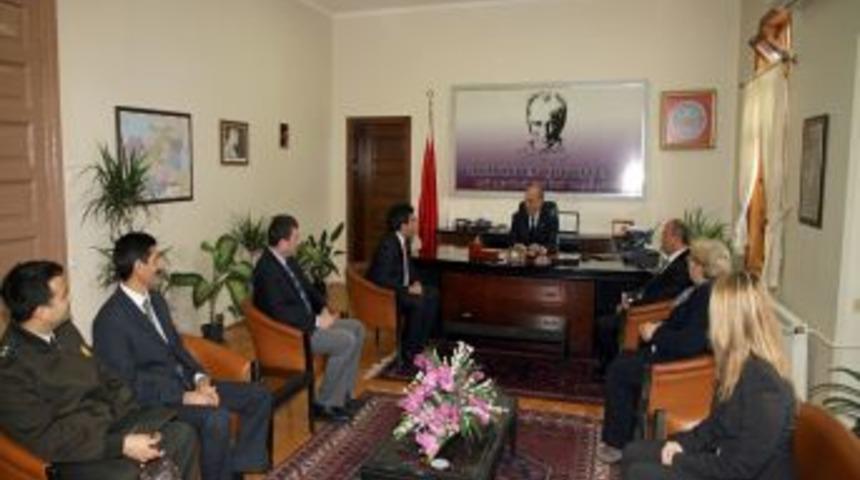 Vali Harput&rsquo;tan Karacabey&rsquo;e &Ouml;vg&uuml;