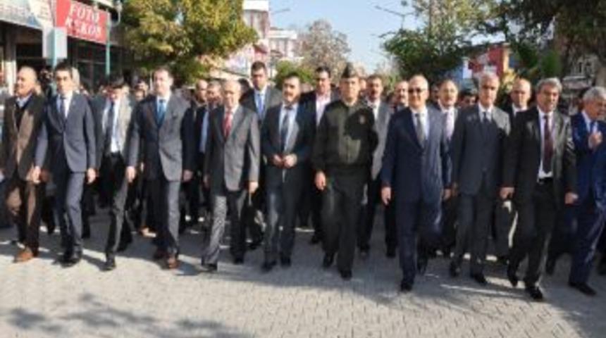 Tarsus&rsquo;ta &lsquo;kurtuluş Y&uuml;r&uuml;y&uuml;ş&uuml;&rsquo;