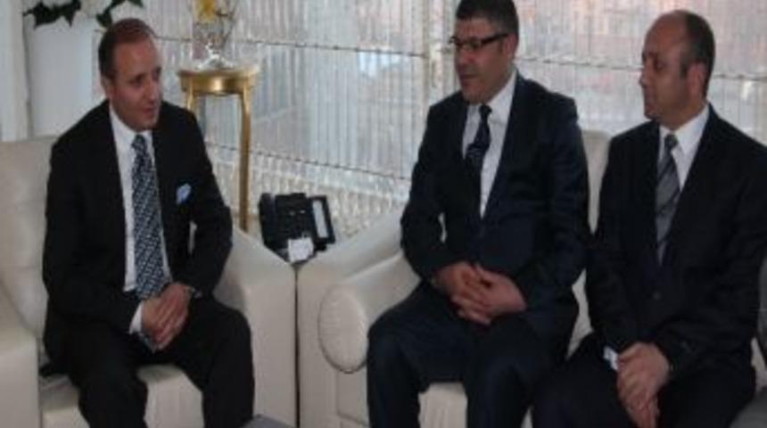 Hizmet-iş Sendikası&rsquo;nın Yeni Y&ouml;neticilerinden Başkan K&uuml;&ccedil;&uuml;kler&rsquo;e Ziyaret&hellip;