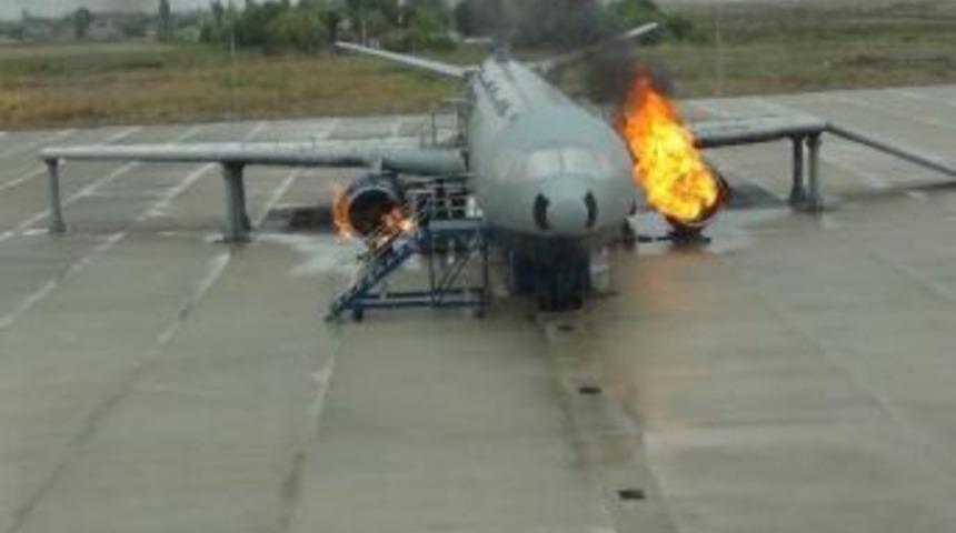 T&uuml;rkiye&rsquo;nin İlk U&ccedil;ak Yangın S&ouml;nd&uuml;rme Sim&uuml;lat&ouml;r Sistemi A&ccedil;ılıyor