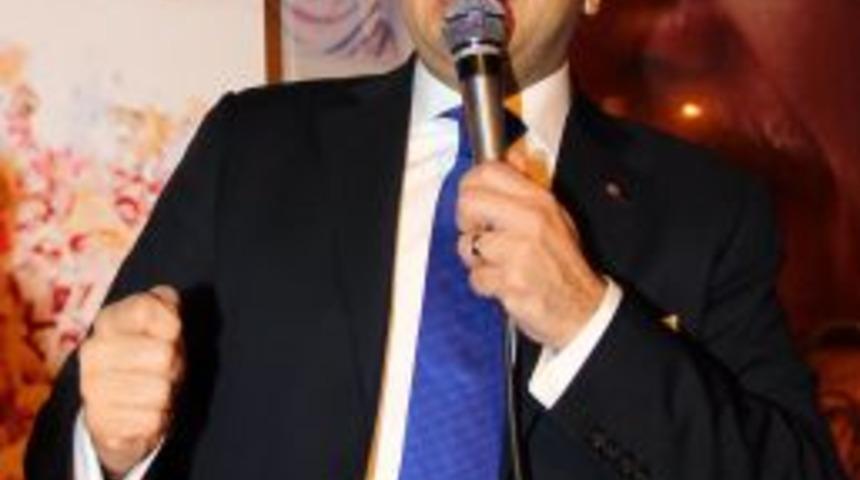 Egemen Bağış: Allah, Kılı&ccedil;daroğlu'nu CHP'nin Başından Eksik Etmesin