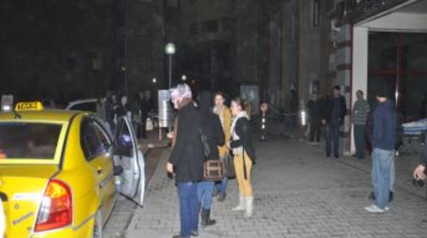 Kaldığı Yurdun 3. Katından D&uuml;şen &Ouml;ğrenci Ağır Yaralandı