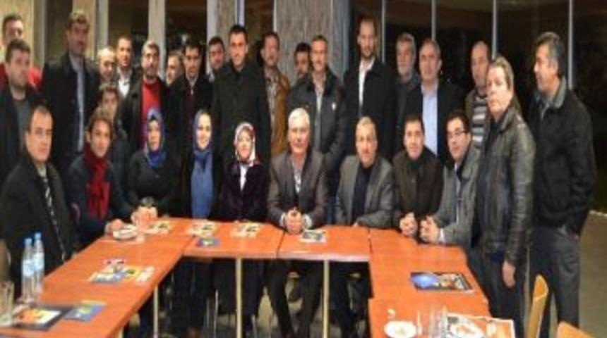 Başkan Ak Mahalle Temsilcileriyle Buluştu