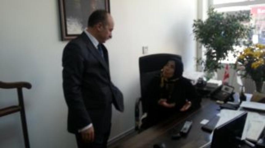 Belediye Başkanı ERDOĞAN koltuğu kaptırdı