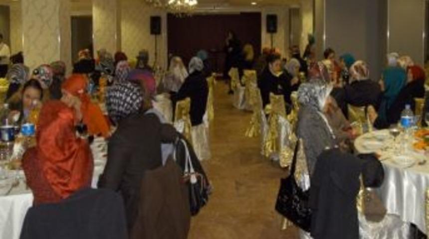 Mamaklı Kadınlar Tiyatroyla Buluştu