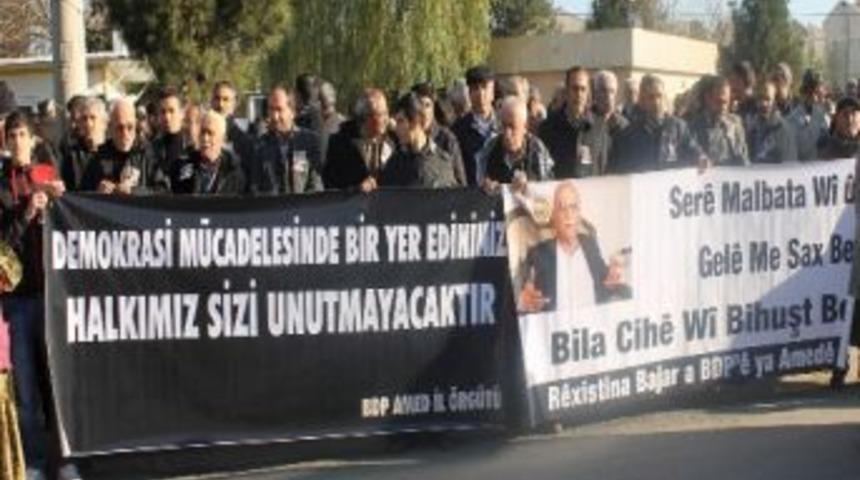El&ccedil;i&rsquo;nin Cenazesi Diyarbakır&rsquo;a Getirildi