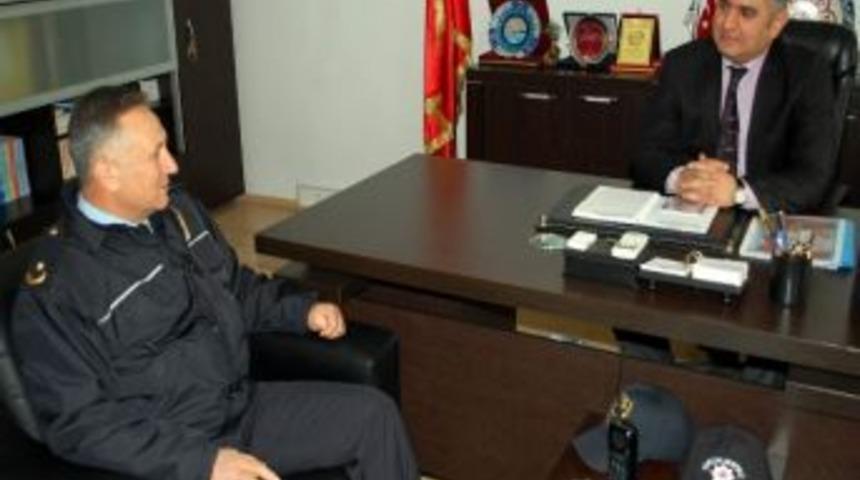 Polislerden Yeni Yıl Ziyaretleri