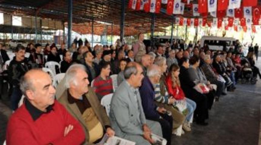 Başkan Akaydın Mahalle Ziyaretlerini S&uuml;rd&uuml;r&uuml;yor