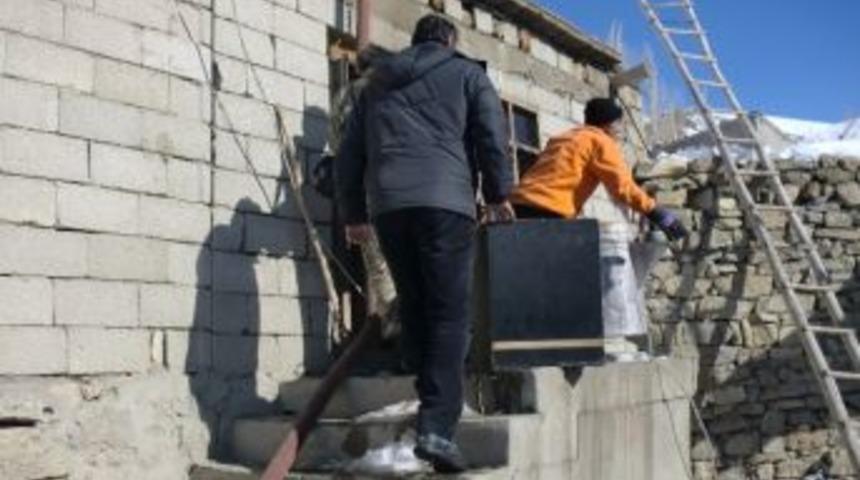 Başkale&rsquo;deki Ş&uuml;pheli Yangın