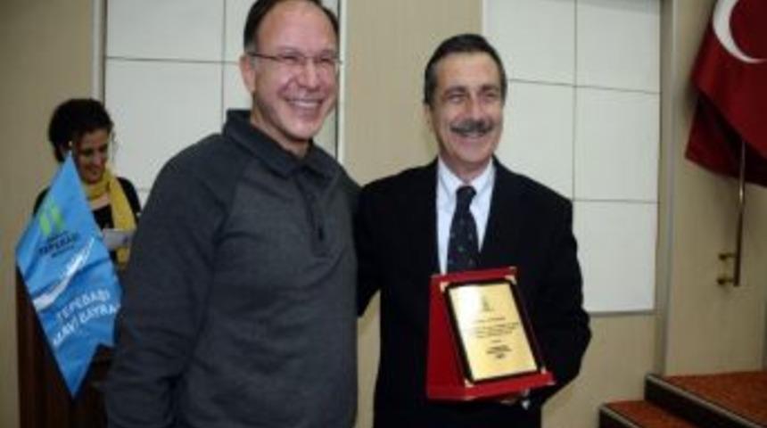 Tepebaşı Belediyesi'nden Kuaf&ouml;rlere Hijyen Egitimi