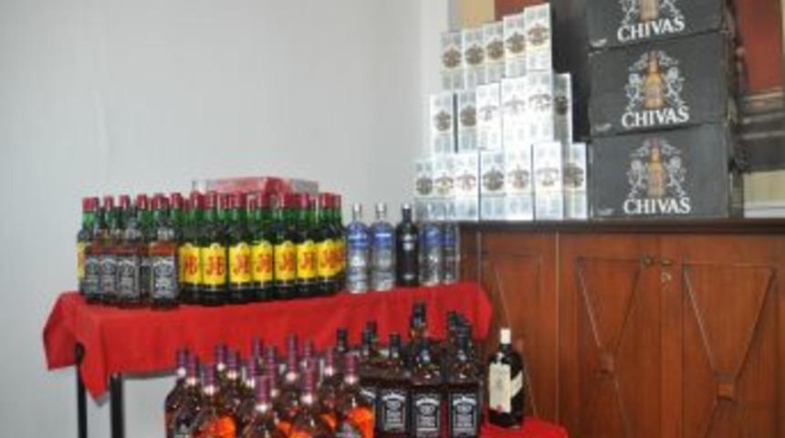 Hatay&rsquo;da 135 Şişe Ka&ccedil;ak Alkoll&uuml; I&ccedil;ecek Ele Ge&ccedil;irildi