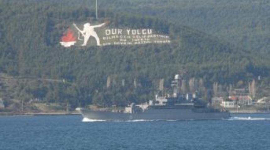 Rus Askeri Gemileri Boğaz&rsquo;dan Ge&ccedil;ti