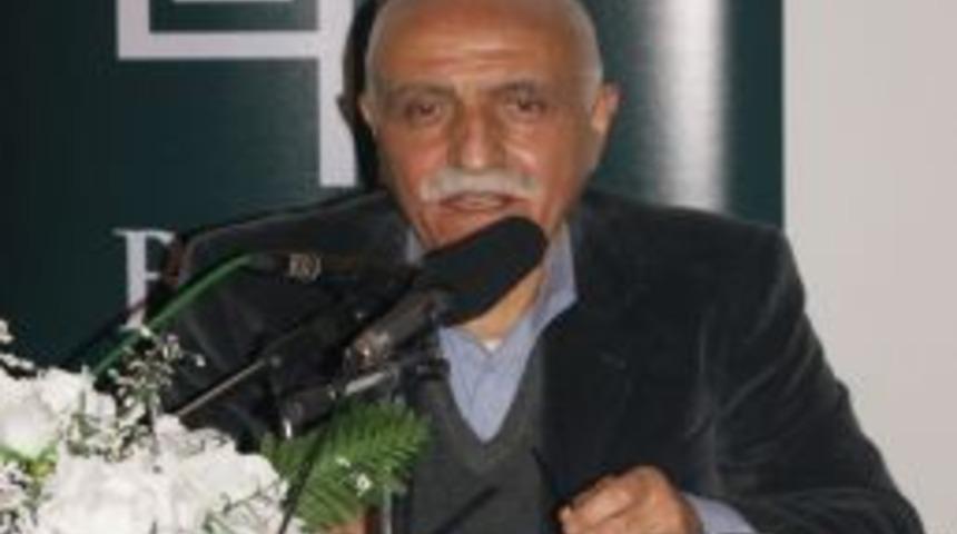 Şair Cahit Koytak Bursa'da Okurlarıyla Buluştu