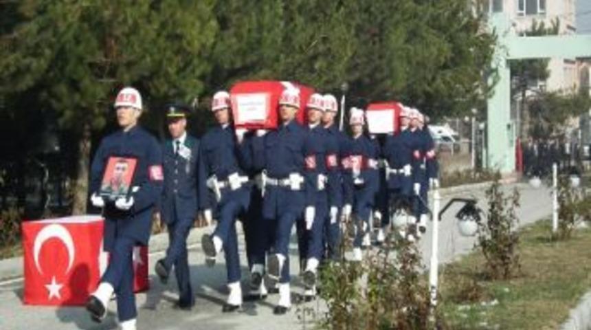 Şehitler Memleketlerine G&ouml;nderildi